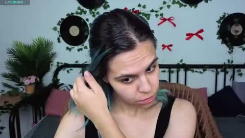 Snapshot of lirabelles chatting on 3, 7, 2026 hello Ill be waiting for you during these hours tue 10am-5pm wed 3am-5pm thu 3am-5pm fri 3am-10am sat 10am-5pm sun 3am-1GMT online show from 3, 7, 2026