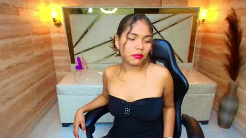 Lirianne online show from 11, 11, 2025