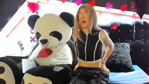 Snapshot of lis_pearson chatting on 19, 2, 2026 Lis online show from 19, 2, 2026