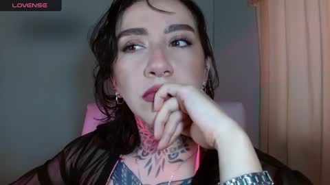 Lisa online show from 5, 2, 2025