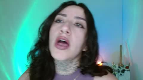 Snapshot of lisa_avila_ chatting on 22, 4, 2026 Lisa online show from 22, 4, 2026