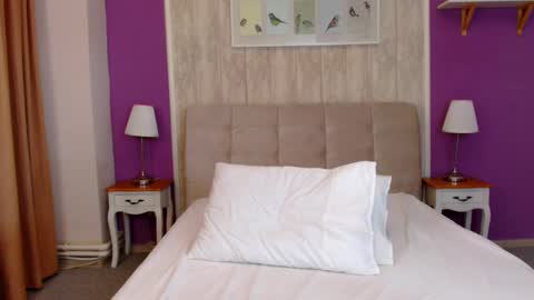 Lisa Caprice online show from 15, 2, 2025