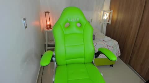 Lisa  online show from 20, 2, 2025