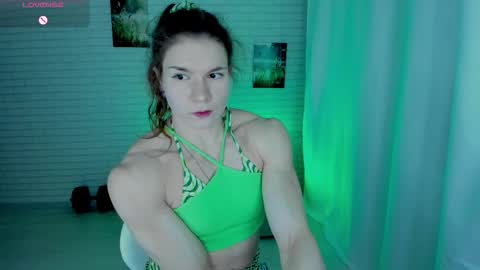 Snapshot of lisa_ree_ chatting on 16, 2, 2026 lisa online show from 16, 2, 2026