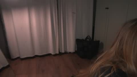 Elisabeth or Lisa online show from 6, 4, 2026