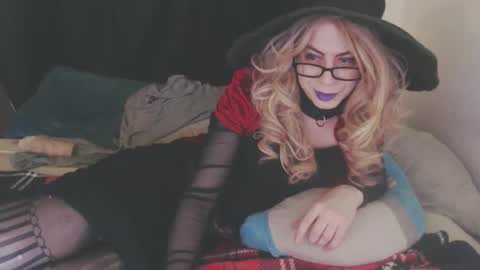 Lisa Tyler online show from 25, 10, 2025