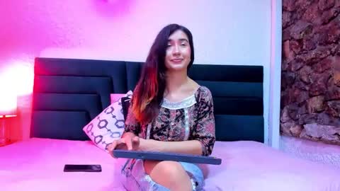 lisa white  online show from 8, 3, 2026