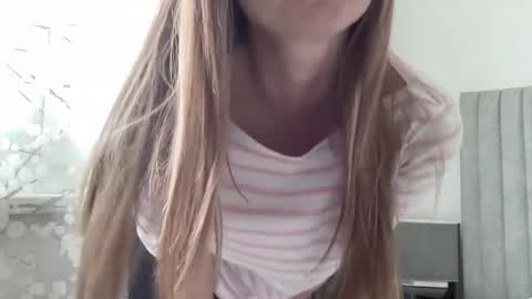 Lisa online show from 6, 4, 2026