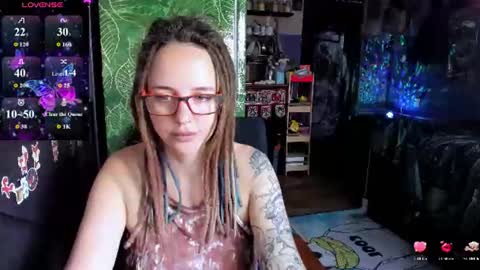 Snapshot of lisafoxy_y chatting on 3, 7, 2026 Lisa online show from 3, 7, 2026