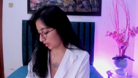 Snapshot of lisahadwiin chatting on 18, 1, 2025 LisaHadwiin online show from 18, 1, 2025