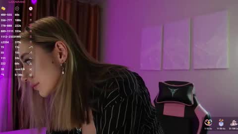 Snapshot of lisamayson chatting on 7, 2, 2026 LISA online show from 7, 2, 2026