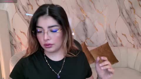 Snapshot of lisamonroe_ chatting on 2, 12, 2025 LISA MONROE online show from 2, 12, 2025