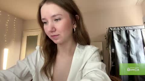 lisasmall online show from 2, 7, 2026