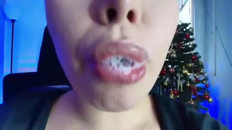 Snapshot of lisbet_21x chatting on 26, 12, 2024 Lisbet online show from 26, 12, 2024