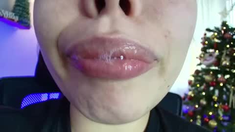 Snapshot of lisbet_21x chatting on 27, 12, 2024 Lisbet online show from 27, 12, 2024
