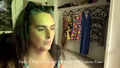 Snapshot of lisettelaroche chatting on 7, 7, 2026 Lisette LaRoche online show from 7, 7, 2026