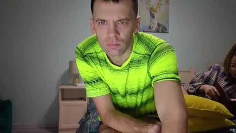 Kris Maks online show from 15, 2, 2025