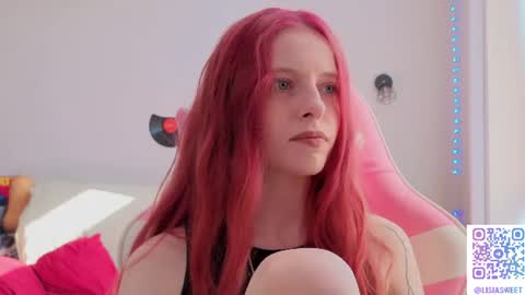 Snapshot of lisiasweet chatting on 24, 6, 2026 Lika online show from 24, 6, 2026
