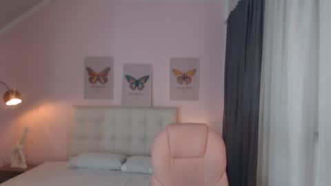 Andrea online show from 2, 1, 2025