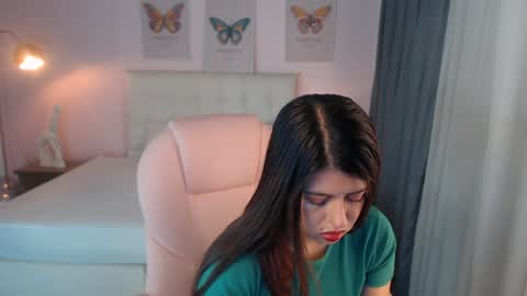 Andrea online show from 3, 1, 2025