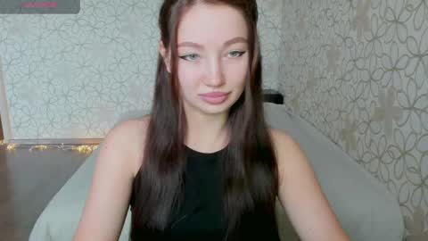 Snapshot of lissa_cristal_ chatting on 31, 5, 2026 lissa_cristal_ online show from 31, 5, 2026