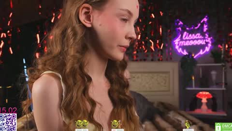 Snapshot of lissa_meooow chatting on 15, 2, 2026 your Liza again. Next stream Dec. 1 at 2 or 3 GMT online show from 15, 2, 2026