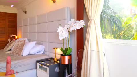 Snapshot of lissetlong69 chatting on 25, 9, 2025 Lisseth Long online show from 25, 9, 2025