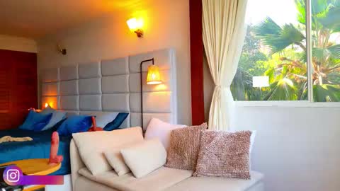 Snapshot of lissetlong69 chatting on 7, 11, 2025 Lisseth Long online show from 7, 11, 2025