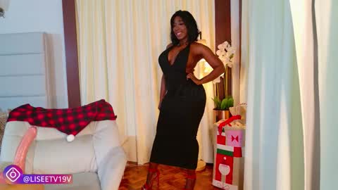 Snapshot of lissetlong69 chatting on 30, 11, 2025 Lisseth Long online show from 30, 11, 2025