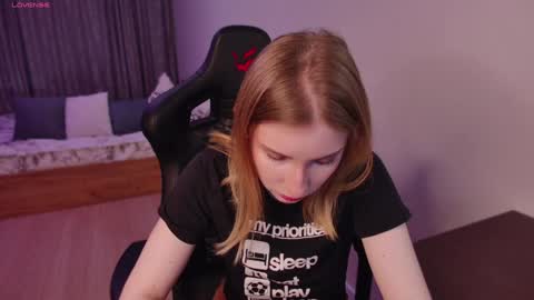 Lissa online show from 30, 1, 2025