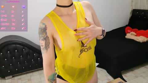 LITA a sexy milf online show from 25, 2, 2026