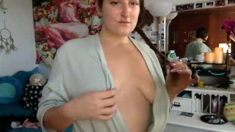 litlebabygoddess online show from 13, 11, 2025