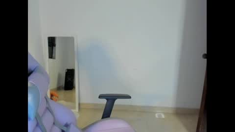 Danni online show from 28, 2, 2025