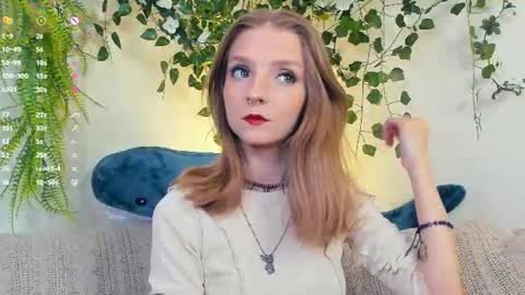 Snapshot of little__caprice chatting on 24, 6, 2026 Bella online show from 24, 6, 2026