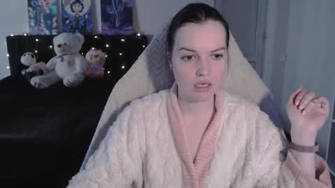 little__flowers online show from 14, 1, 2026