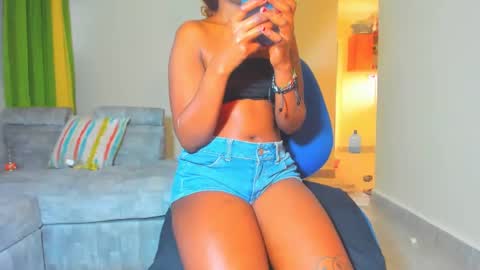 little_africa online show from 4, 1, 2025