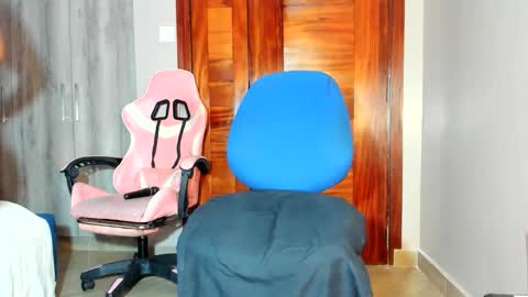 little_africa online show from 13, 2, 2026