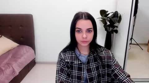 Snapshot of little_ami_ chatting on 7, 4, 2026 Ami online show from 7, 4, 2026