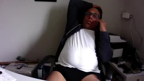 Snapshot of little_buddha chatting on 28, 1, 2025 Pure Black Power online show from 28, 1, 2025