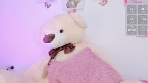 Snapshot of little_channel_ chatting on 27, 6, 2026 online show from 27, 6, 2026