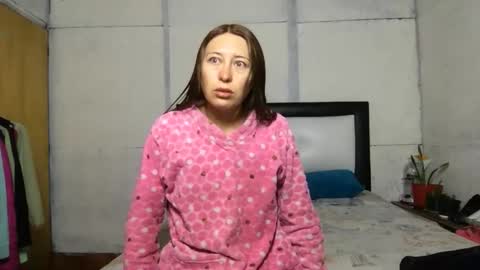 Snapshot of little_devil_diablita90 chatting on 11, 11, 2025 Diablita online show from 11, 11, 2025