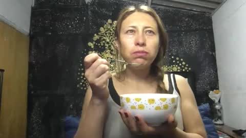 Snapshot of little_devil_diablita90 chatting on 22, 4, 2026 Diablita online show from 22, 4, 2026