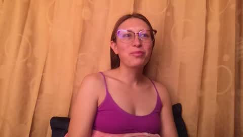 Snapshot of little_devil_diablita90 chatting on 24, 4, 2026 Diablita online show from 24, 4, 2026