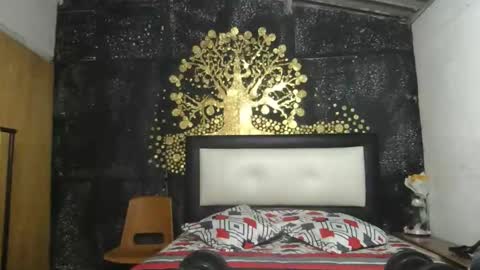 Snapshot of little_devil_diablita90 chatting on 8, 5, 2026 Diablita online show from 8, 5, 2026