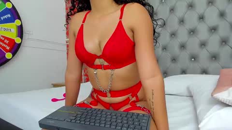Snapshot of little_lilith_apple chatting on 12, 2, 2025 little_lilith_apple online show from 12, 2, 2025