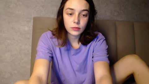 Snapshot of little_mia__ chatting on 20, 11, 2025 Mia Im online every day 1530 PM in New York 2030 PM in London online show from 20, 11, 2025