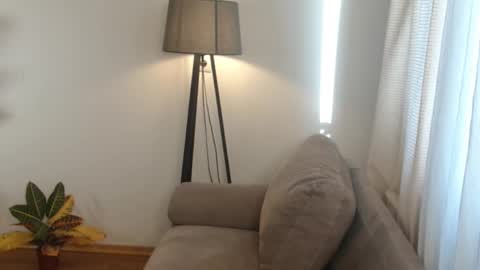 Snapshot of little_nicole_ chatting on 14, 10, 2025 Nicole online show from 14, 10, 2025