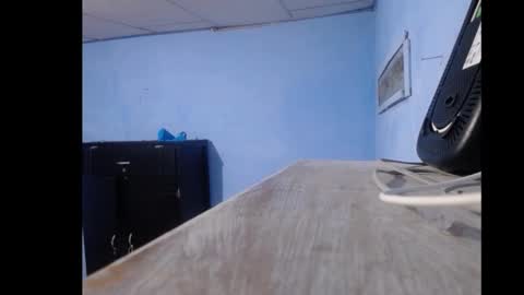 little_onixxx online show from 30, 9, 2025