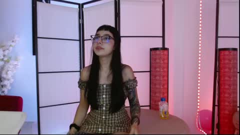 Paulette online show from 30, 5, 2026