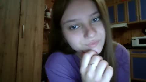 Snapshot of little_shygirl_ chatting on 28, 9, 2025 little_shygirl_ online show from 28, 9, 2025